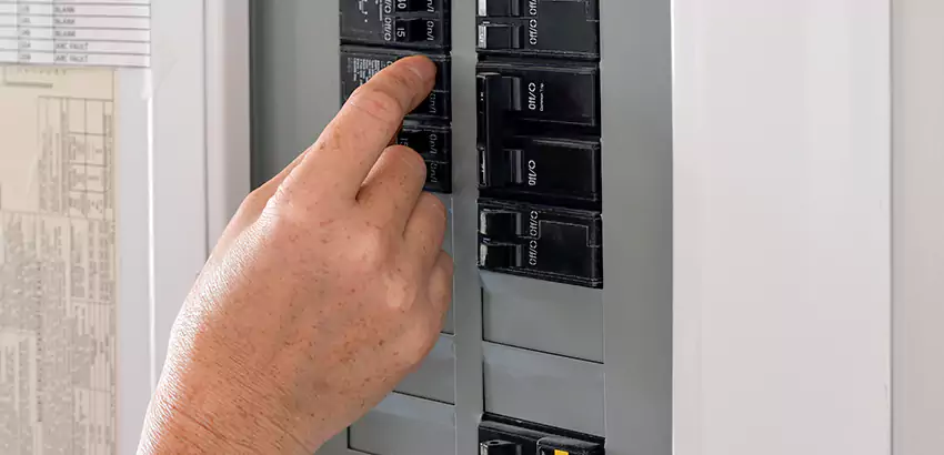 Meter-Mounted Transfer Switch Installation in Port Orange